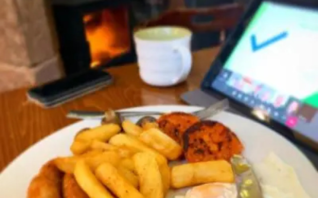 The Coach and Horses Inn