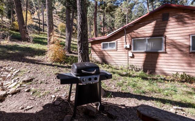 Chestnut Lodge by Vtrips