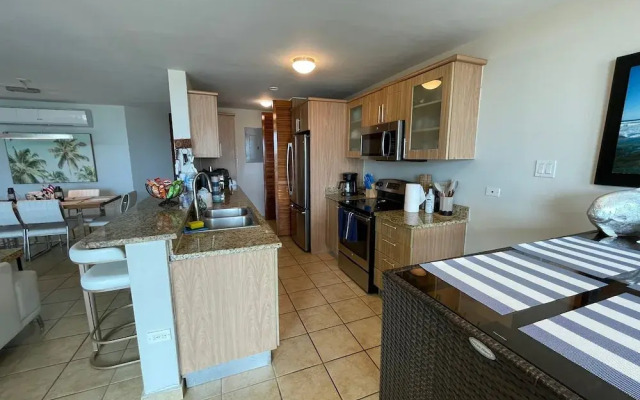 608 Ocean & Marina Views 3 Bed 2 Bath