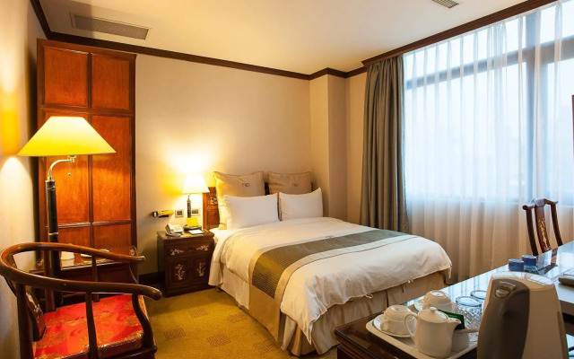 Rich Garden Hotel