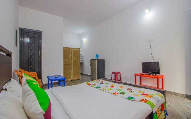 OYO 12987 Home Spacious Studio Mandrem Beach