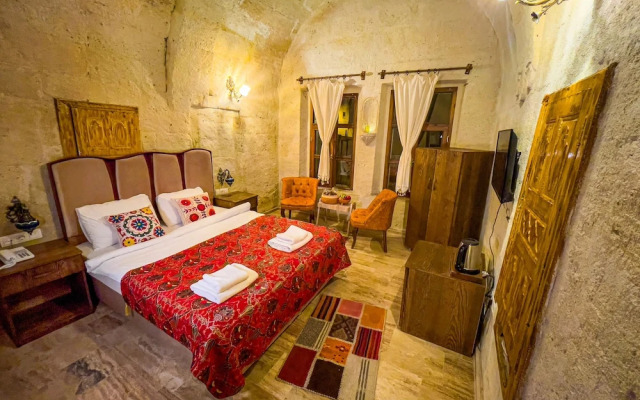 Heritage Cave Suites