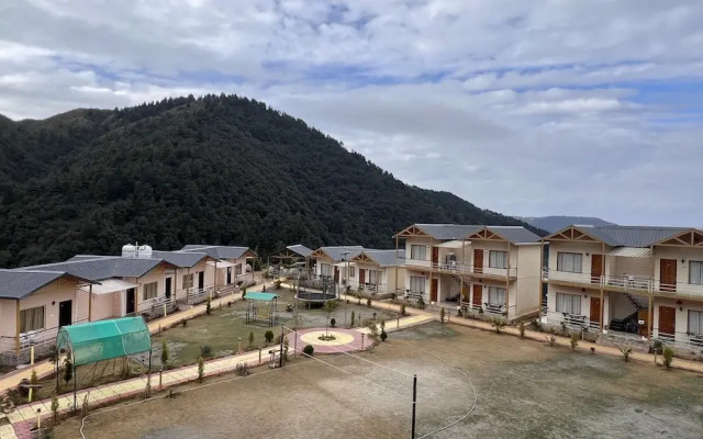 Resort Prakriti Unwind