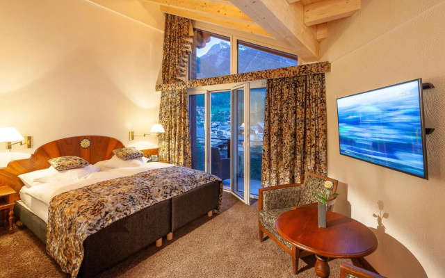 Hotel Sonne Zermatt – Guest Rooms – Zermatt