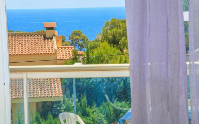 La Caleta - ONLY FAMILIES