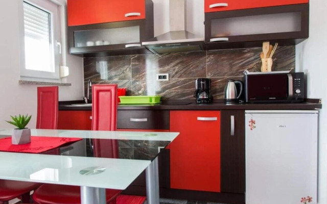 Nada Apartmani