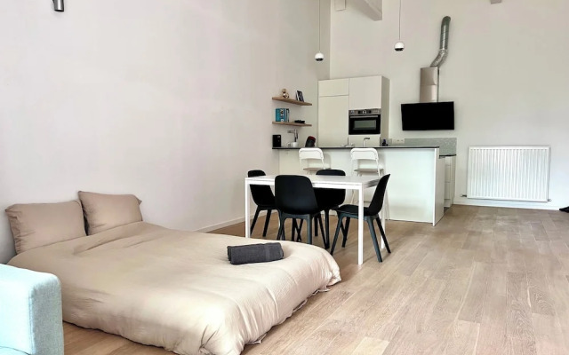 Spacious Loft Instant Favourite Up to 4