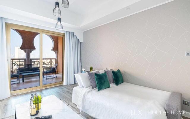 LUX - IBN Battuta Residence