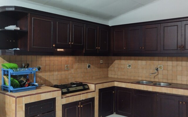 Hotel O Kost Orange Syariah