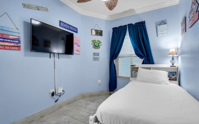 Majestic Beach Towers 2-1305