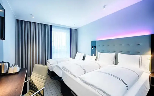 Premier Inn Lübeck City Centre