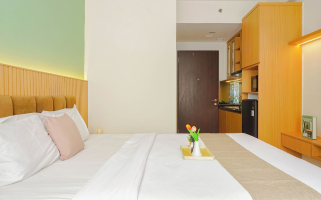 Soft Toned Studio At Transpark Cibubur Apartment