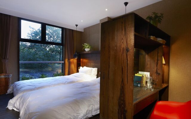 Hangzhou West lake Yi Shu Hotel