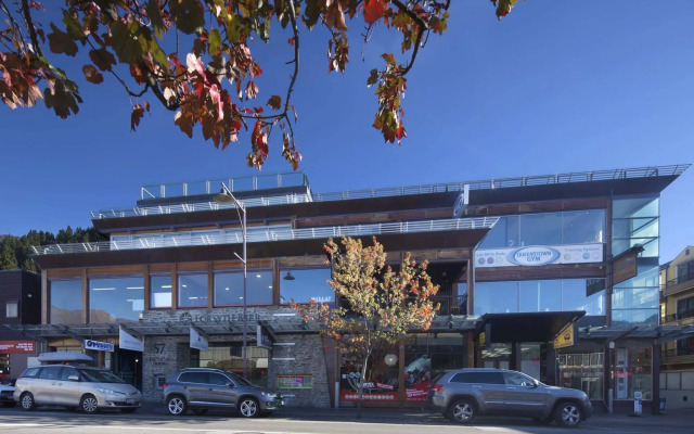 Shotover Penthouse & Spa by Staysouth