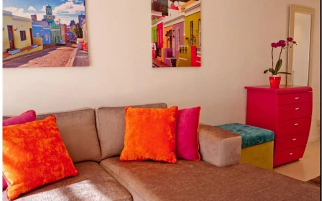 121 Ocean View Drive Studio Apartment