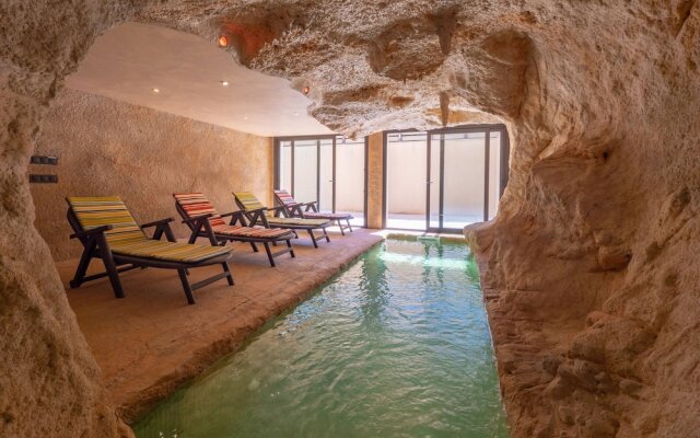 Villa con 2 piscinas