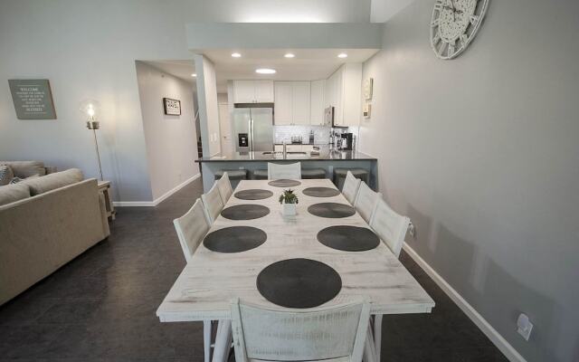 Eagles Roost 6 Bedroom Duplex