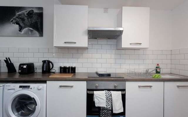 Kirkstall House