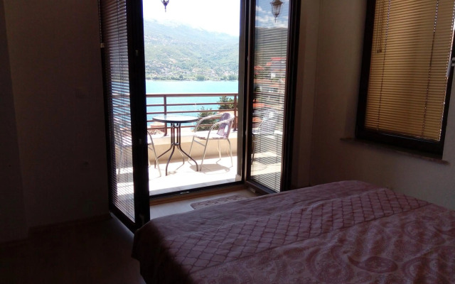 Grigor Prlichev Apartments