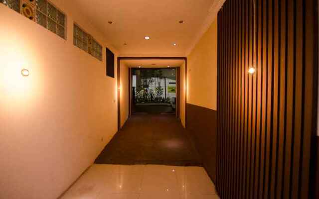 Hotel Salon Fora & Longhill Cafe Fora
