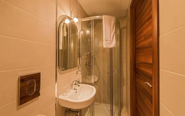 Valletta Merisi Suites