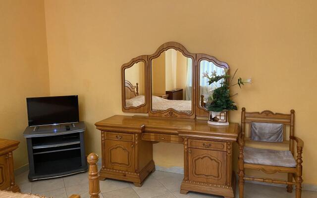 Апартаменты на улице Толстого 36