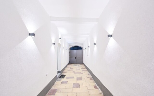 Hotel Phoenix