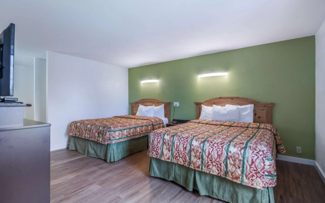 Motel 6 Oriskany, NY