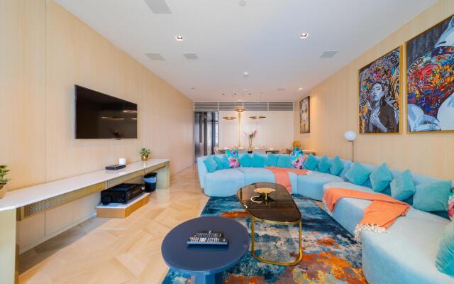 DXB - Five - 30308 - PJ