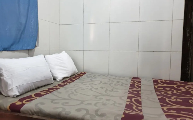 OYO Life 92620 Syfa Kost