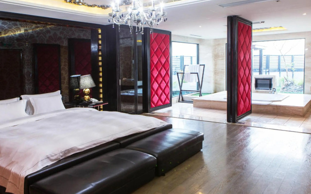 All-Ur Boutique Motel KaoHsiung Branch