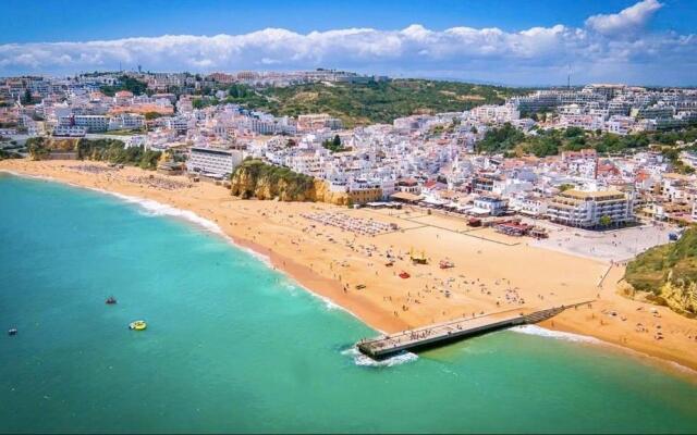 Albufeira Bran House