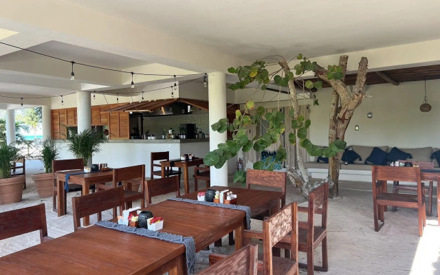 Casa Astral Eco Luxury Holbox Island - Sunset and Ocean View with Rooftop Pool (steps from the beach)