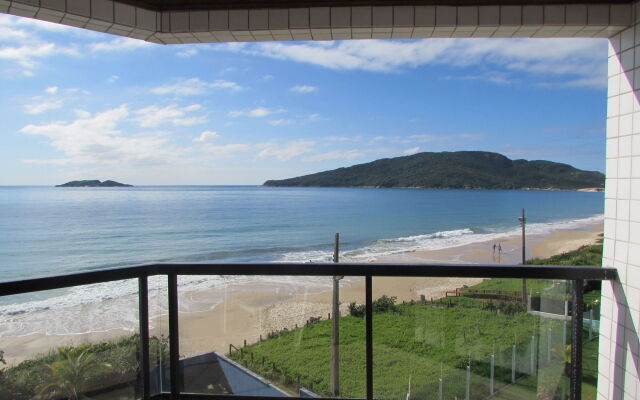 Ingleses Praia Hotel