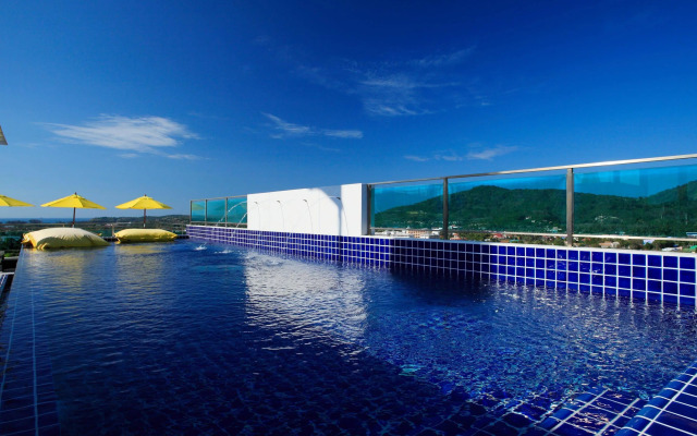 BTR Suites Hotel