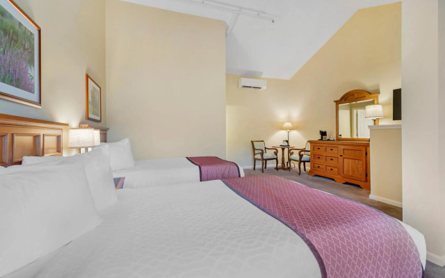 Meadowmere Resort