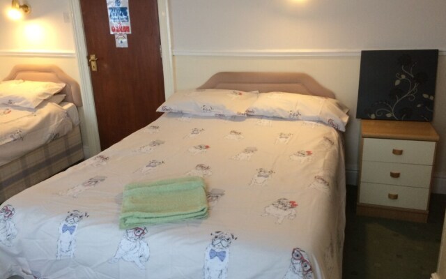 Chatley Court