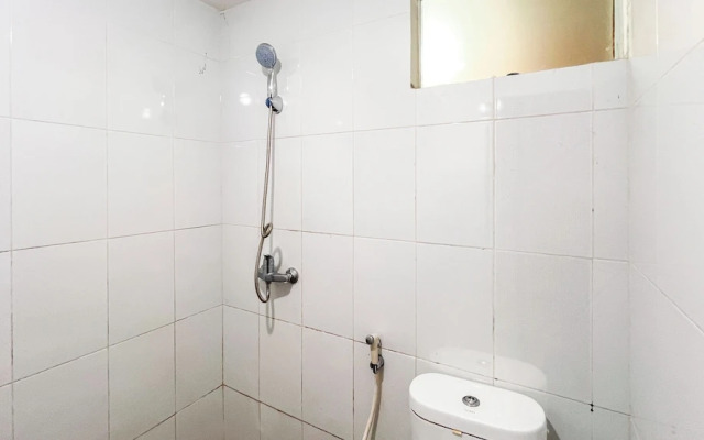 Cozy 2Br At Royal Makassar Apartment