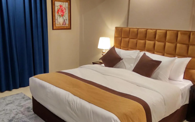 Yan Apartments Hotel