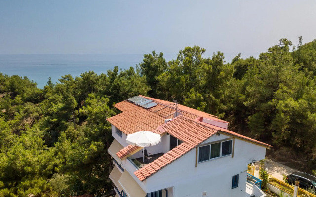 Rodon House Aparthotel