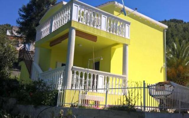 Apartments Mediterranea