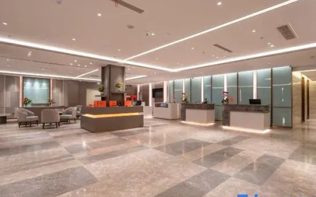 World Hotel (Qingdao Stone Old Beach International Convention and Exhibition Center)