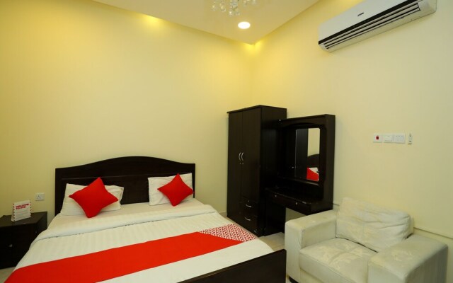 OYO 105 Grand Plaza 1