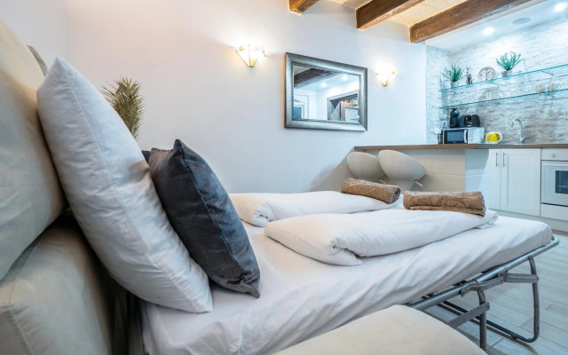 Valletta Main Street Apartment DELUXE