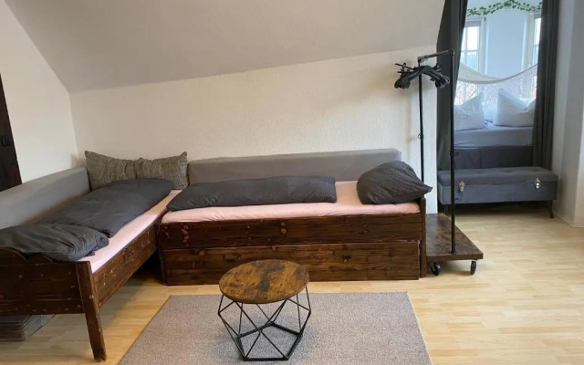 Room in Apartment - Schlafen Wie Prinzessinnen In Kemptens Schlosschen