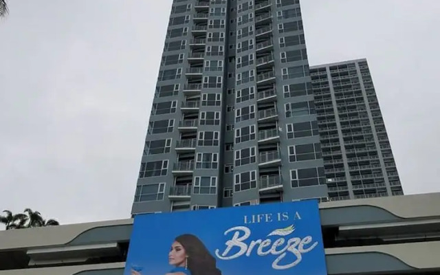 SeaBreeze at Breeze Residences