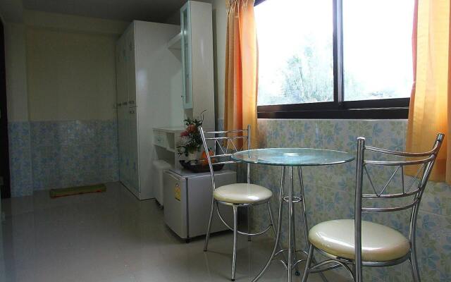 Rimnam Hotel Suk Sawat 70
