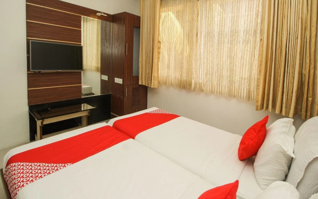 Hotel Radiant by OYO Rooms