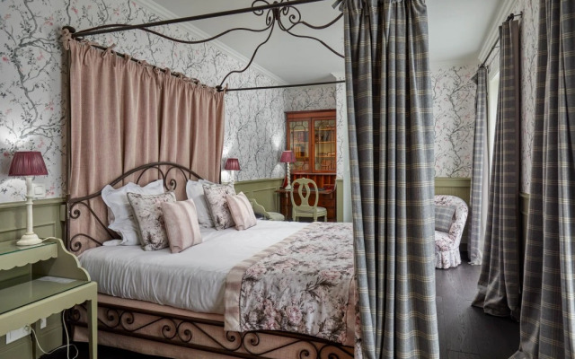 The Pand Hotel