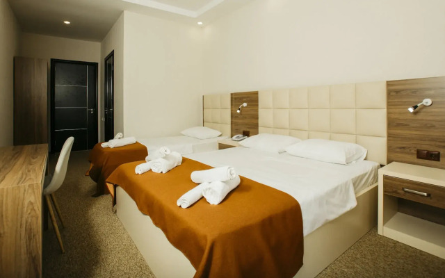 Отель «Сити»